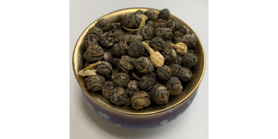 Чи можна пити жасминовий чай на ніч? 